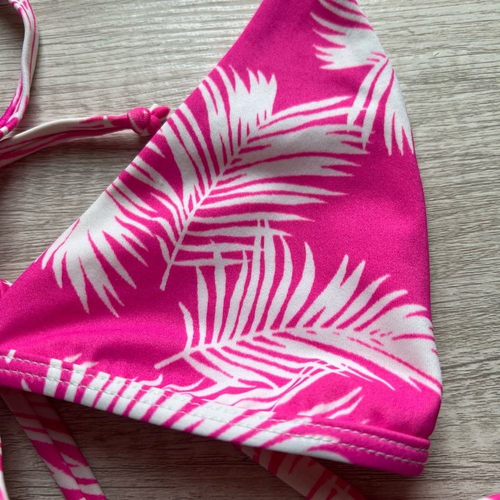 Pacsun swimsuit - Picture 2 of 2